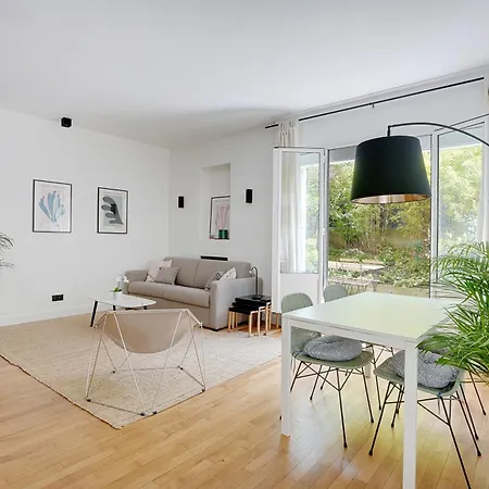 Cozy 2 Beds Ranelagh Daire *